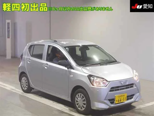 Daihatsu Mira e:S LA350S 2025